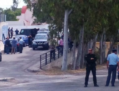 Προφυλακίστηκε ο 43χρονος από τα Χανιά που είχε εισβάλει στο κτίριο του ΟΚΑΝΑ